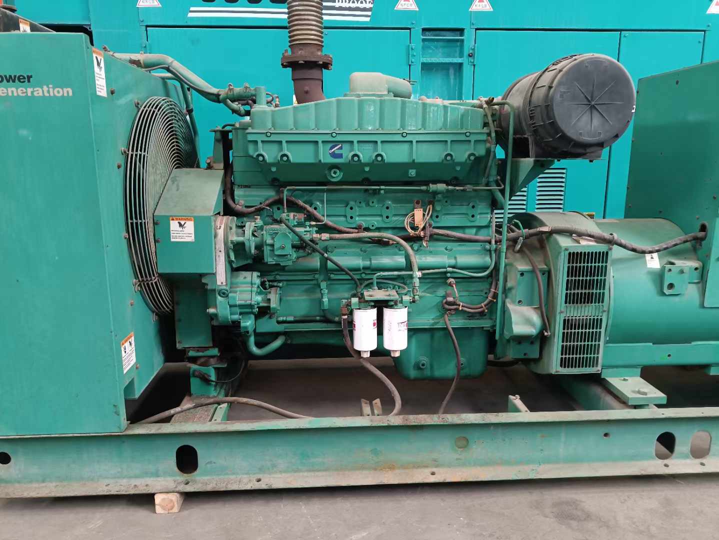 白沙过载会对 600kW 柴油发电机组造成哪些损害？