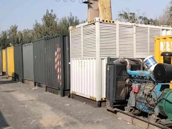 白沙200KW柴油发电机机组每小时油耗是多少？