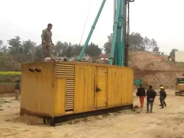 白沙如何判断水冷式机油散热器密封件是否需要更换？